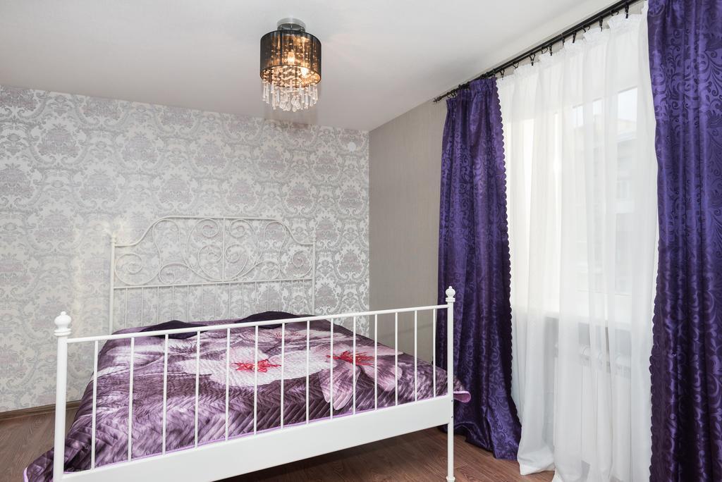 Apartment On Lunacharskogo Ekaterinburg Room photo